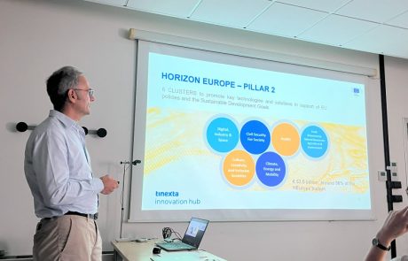 Massimo Rinaldi presenting at the ECHO Workshop